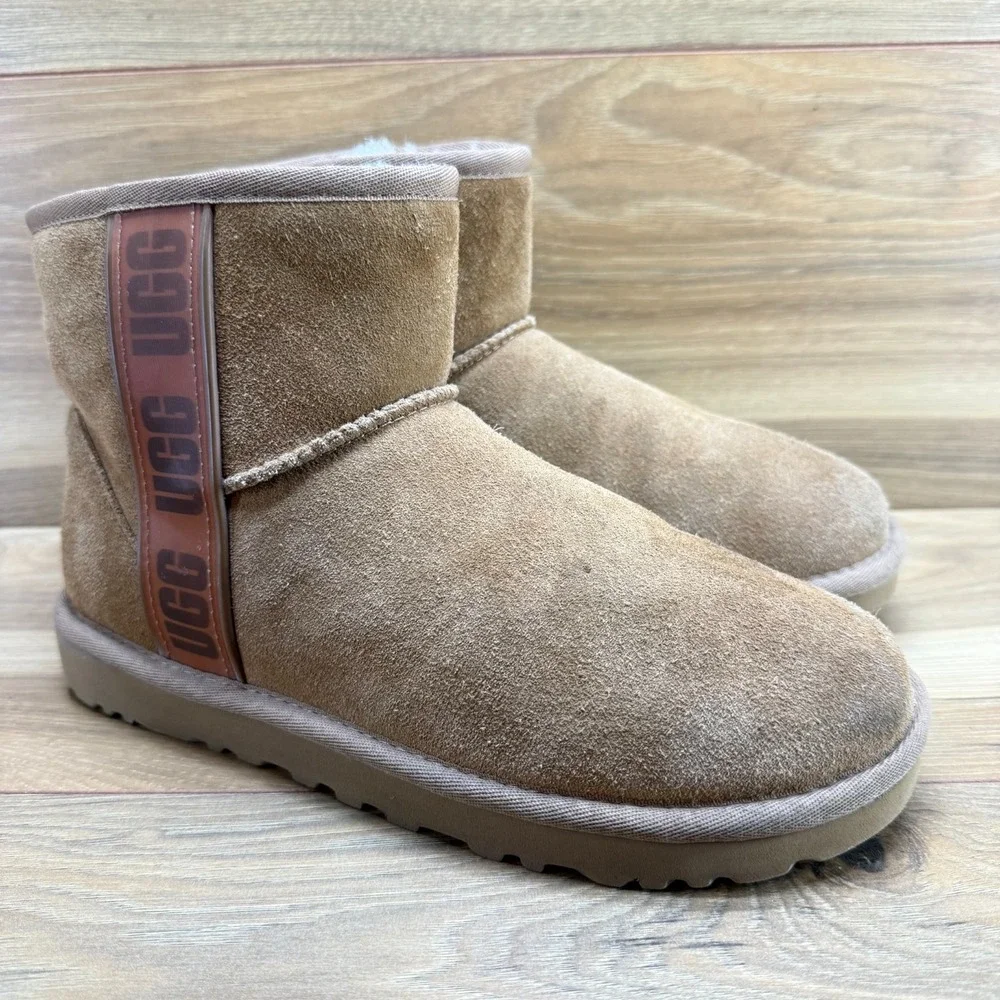 UGG Classic Mini Side Logo Boots Womens 8 Shearling Sherpa Cozy Chestnut